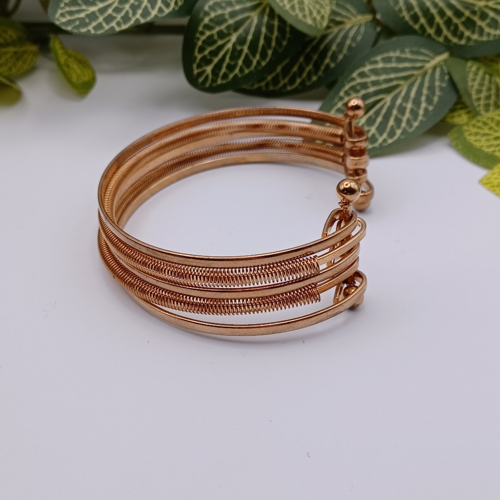 Cuff Bracelet - Picture 5 of 6